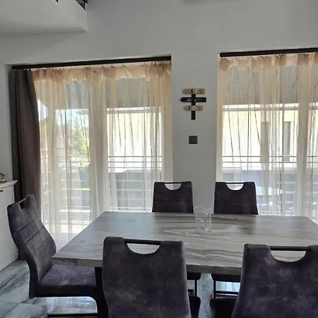 شقة Megyer Apartmanhaz